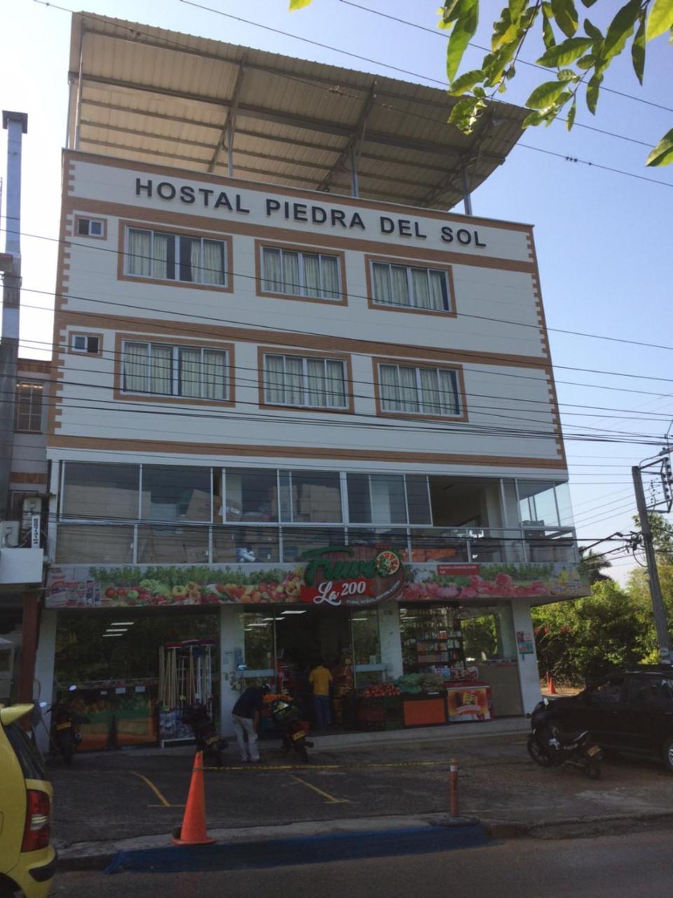 Hostal Piedra Del Sol Floridablanca Exterior photo